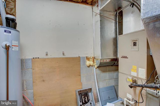 513 N MORRIS ST, Shippensburg, PA 17257