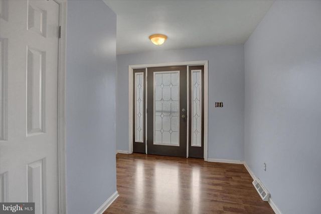 513 N MORRIS ST, Shippensburg, PA 17257