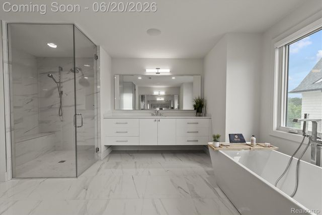 7303 Brookside Village Court, Bloomfield Hills, MI 48301