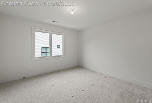 7303 Brookside Village Court, Bloomfield Hills, MI 48301