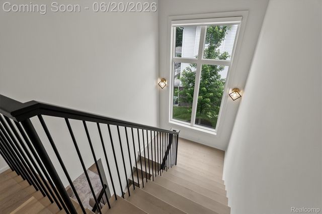 7303 Brookside Village Court, Bloomfield Hills, MI 48301