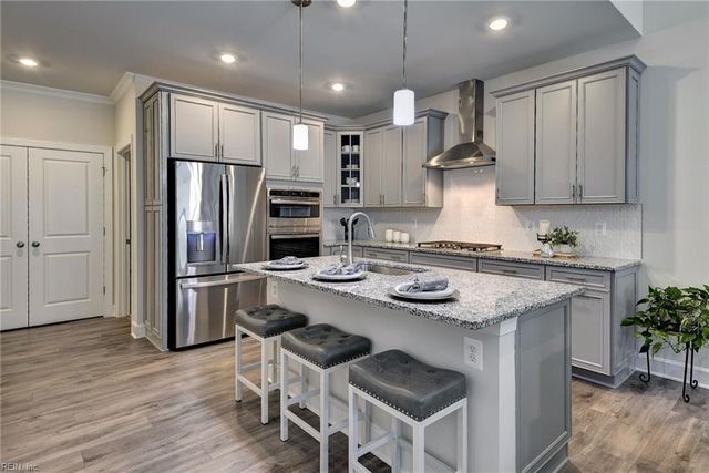 3685 Isaac CIR, Williamsburg, VA 23188