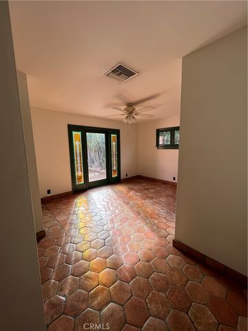 14132 Lemay, Van Nuys, CA 91405