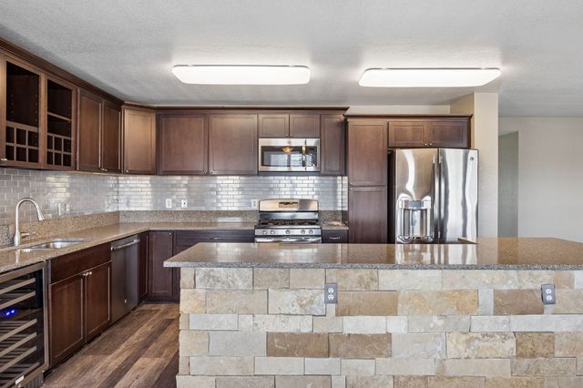 5820 Meadows Way, North Richland Hills, TX 76180