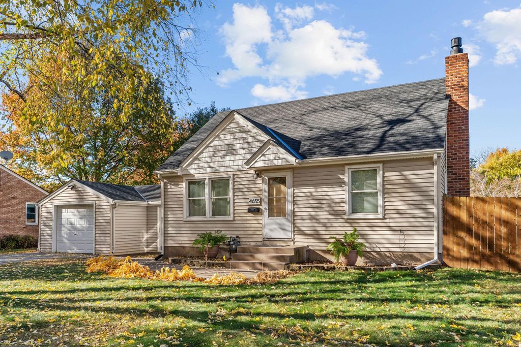 4655 Zane Avenue N, Crystal, MN 55422