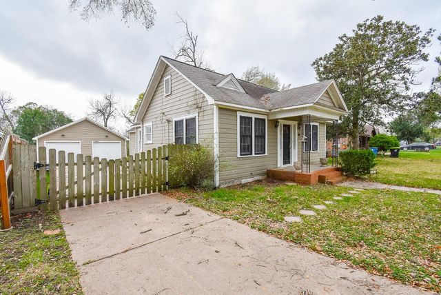 301 Fannin Street, Richmond, TX 77469