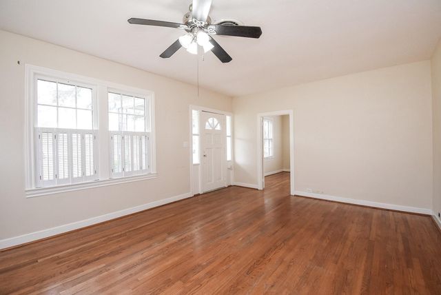 301 Fannin Street, Richmond, TX 77469