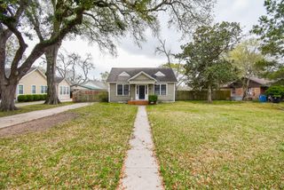 301 Fannin Street, Richmond, TX 77469