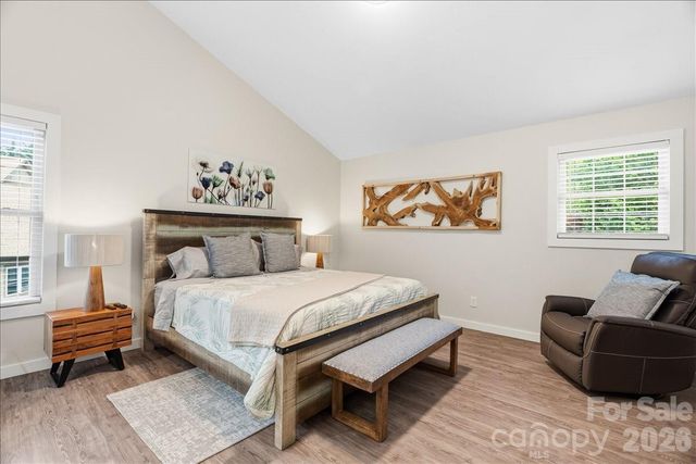 33 Indian Trace Road, Maggie Valley, NC 28751