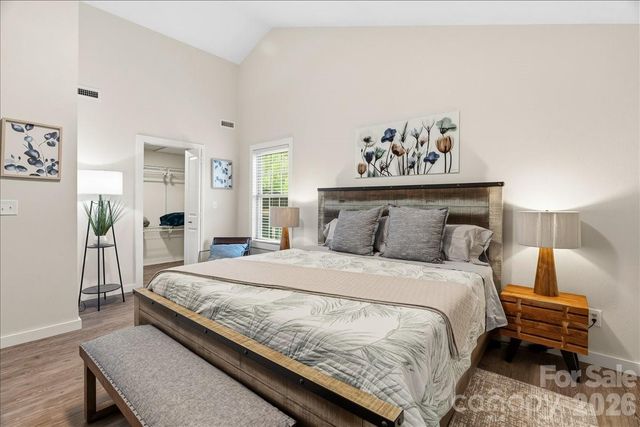 33 Indian Trace Road, Maggie Valley, NC 28751