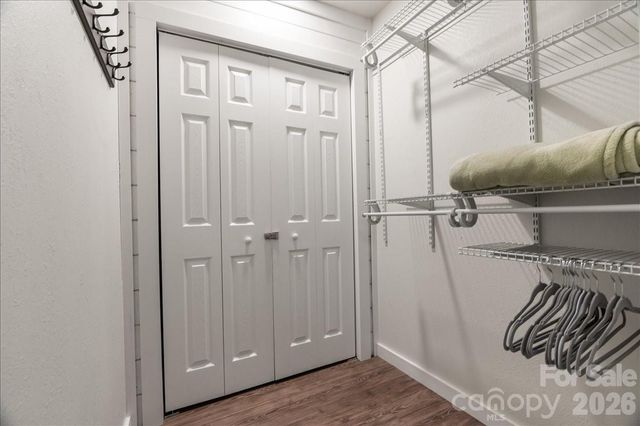 33 Indian Trace Road, Maggie Valley, NC 28751