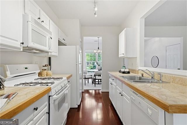 5402 Falling Water Terrace, Roswell, GA 30076