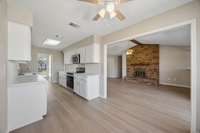 1721 Paxton Drive, Carrollton, TX 75007