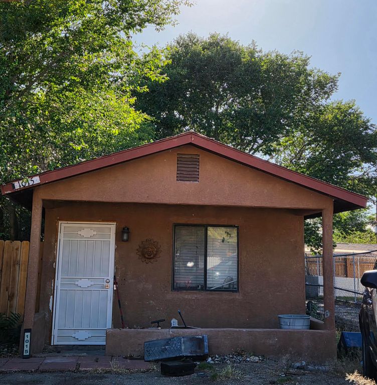 1015 Barelas Street SW, Albuquerque, NM 87102