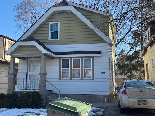 4906 N 58th STREET, Milwaukee, WI 53218