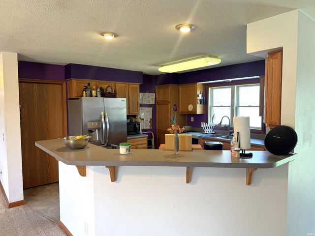 26 S Hickory Lane, Crawfordsville, IN 47933