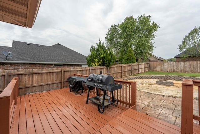 604 N Lincoln Court, Ozark, MO 65721