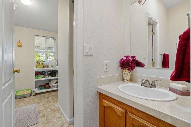 7029 W. 4TH St, Rio Linda, CA 95673