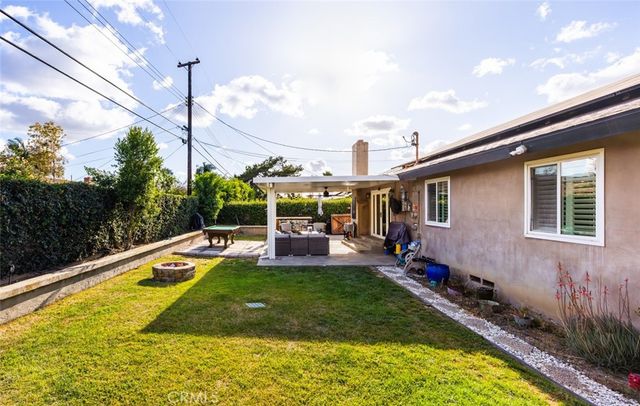 840 E Glendora Avenue, Orange, CA 92865