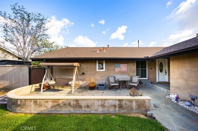 840 E Glendora Avenue, Orange, CA 92865
