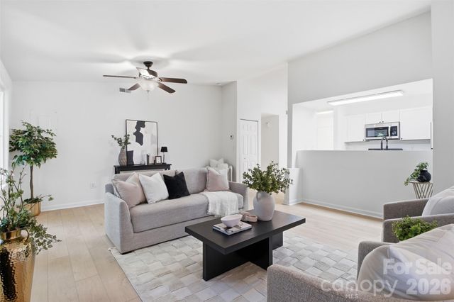 2526 Nickelridge Court, Charlotte, NC 28273