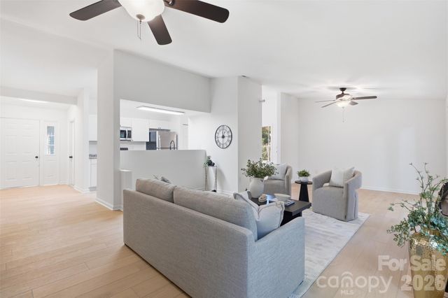 2526 Nickelridge Court, Charlotte, NC 28273