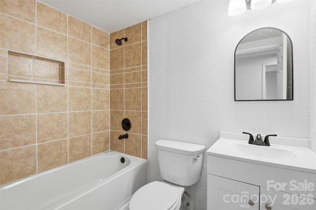 2526 Nickelridge Court, Charlotte, NC 28273
