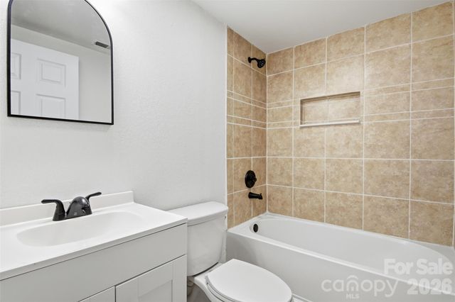 2526 Nickelridge Court, Charlotte, NC 28273