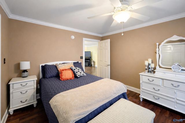 211 Quailwood Lane, Decatur, AL 35603