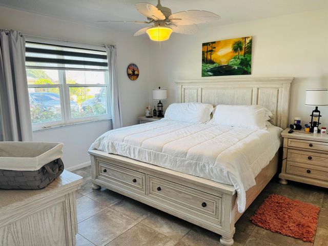 634 SE Whitmore Drive, Port St Lucie, FL 34984