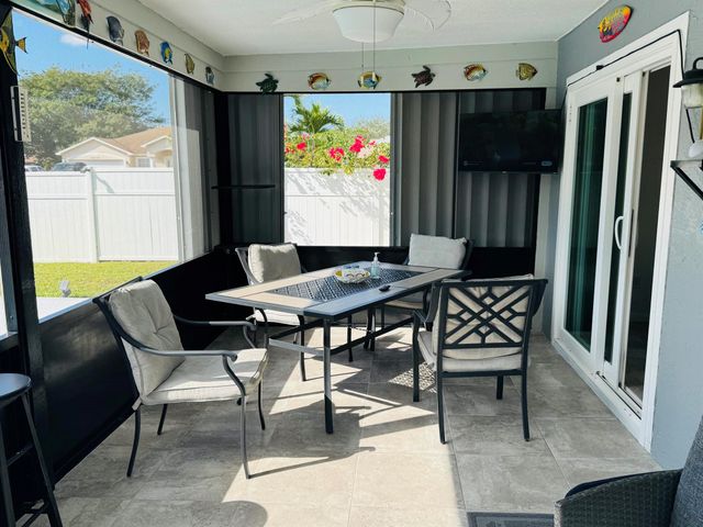 634 SE Whitmore Drive, Port St Lucie, FL 34984