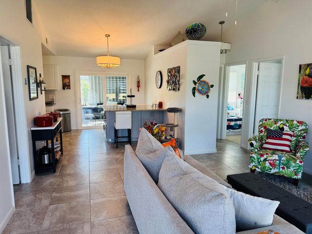 634 SE Whitmore Drive, Port St Lucie, FL 34984