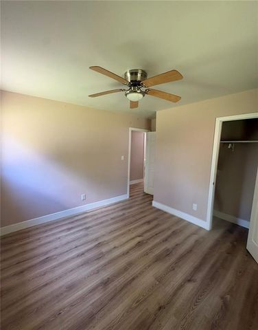 285 Queen Helen Lane, Jonesboro, GA 30236