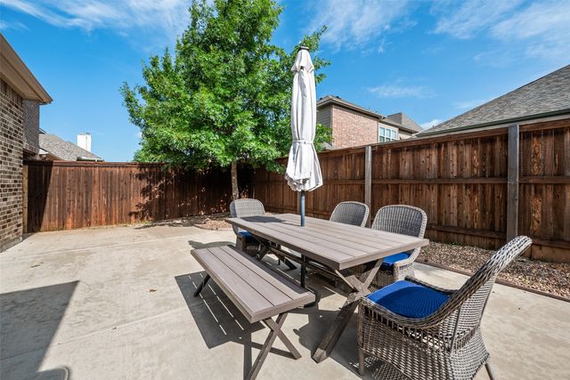 9317 Kaitlyn Court, Lantana, TX 76226