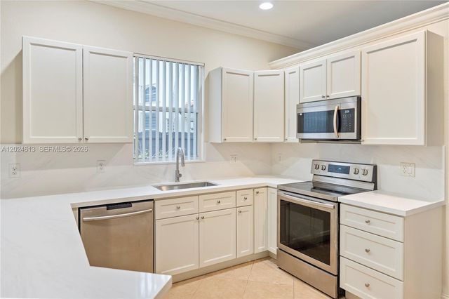 12858 SW 52nd St, Miramar, FL 33027