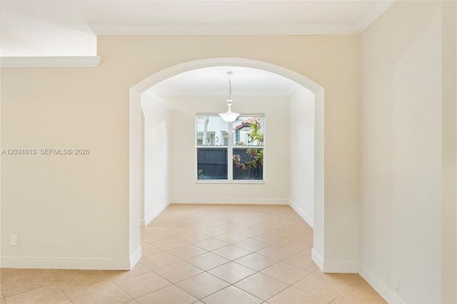 12858 SW 52nd St, Miramar, FL 33027