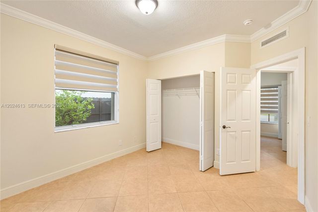 12858 SW 52nd St, Miramar, FL 33027