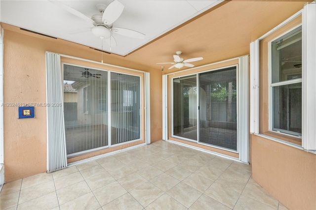 12858 SW 52nd St, Miramar, FL 33027