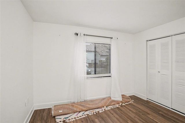 9802 LOMBARD COURT 102, Tampa, FL 33618