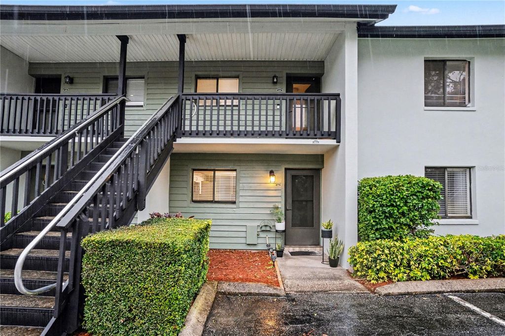 9802 LOMBARD COURT 102, Tampa, FL 33618