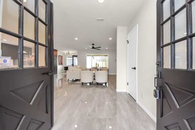 2302 Parana Drive, Houston, TX 77080