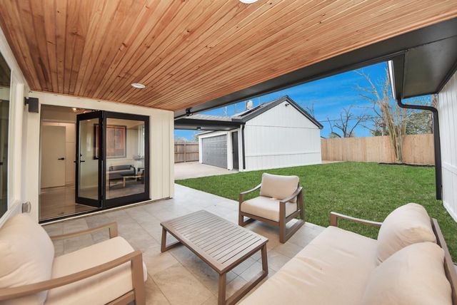 2302 Parana Drive, Houston, TX 77080