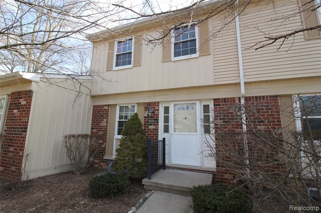 5828 Northfield Parkway, Troy, MI 48098