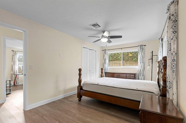 2861 SW 9th Street, Boynton Beach, FL 33435