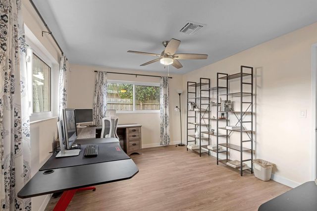 2861 SW 9th Street, Boynton Beach, FL 33435