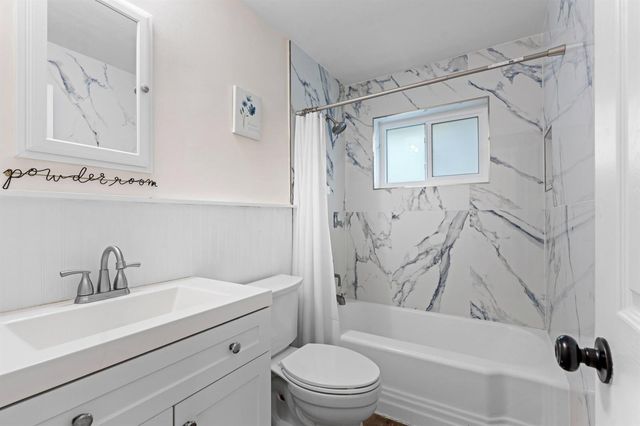 2861 SW 9th Street, Boynton Beach, FL 33435