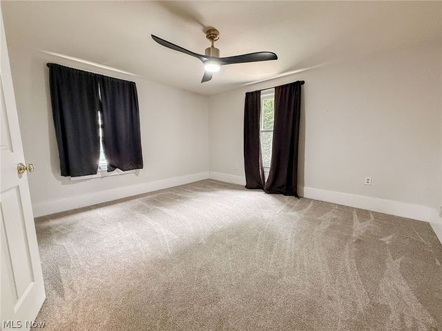 168 Poland Avenue, Struthers, OH 44471
