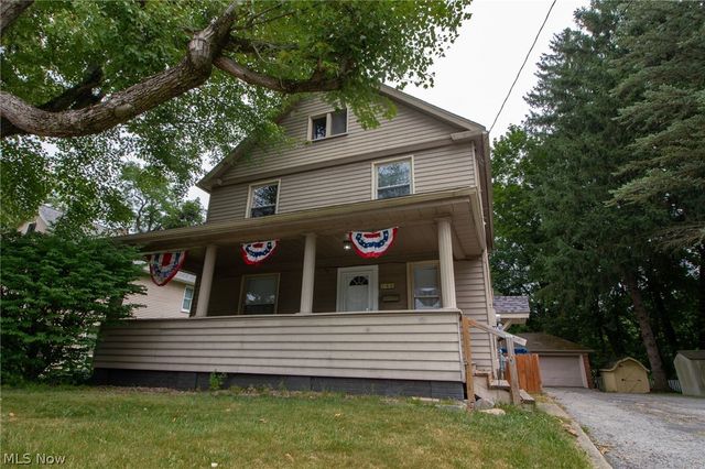 168 Poland Avenue, Struthers, OH 44471