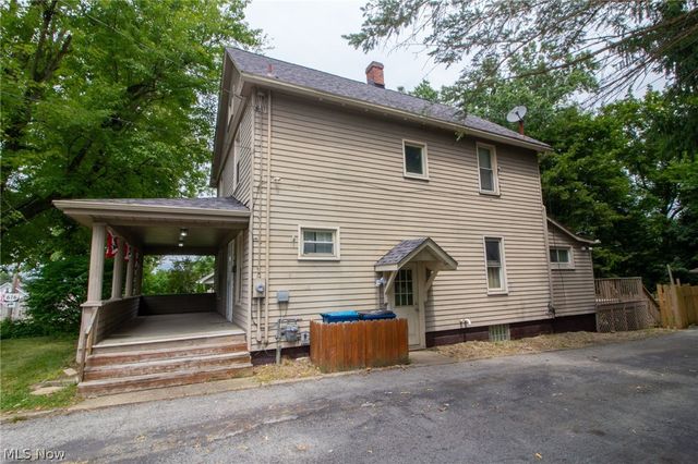 168 Poland Avenue, Struthers, OH 44471