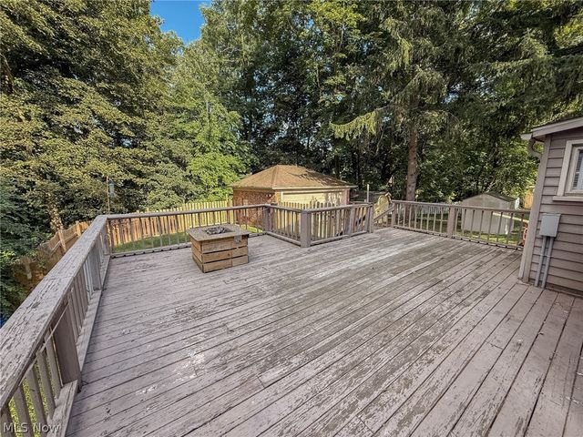 168 Poland Avenue, Struthers, OH 44471